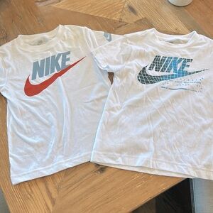 NEW Nike Youth SS Logo 2 Tee Bundle